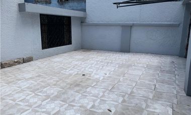 12 De Octubre, Hermoso Departamento en Renta, 150m2