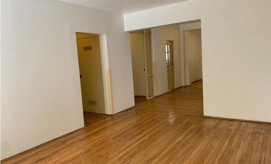 12 De Octubre, Hermoso Departamento en Renta, 150m2