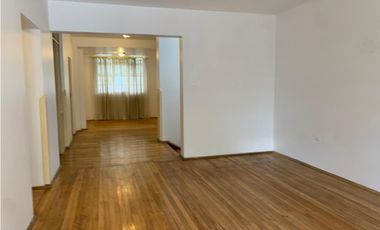 12 De Octubre, Hermoso Departamento en Renta, 150m2