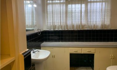 12 De Octubre, Hermoso Departamento en Renta, 150m2