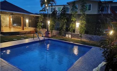 ALQUILER CASA LAS CUMBRES AMOBLADA CON PISCINA PRIVADA VILLA ZAITA