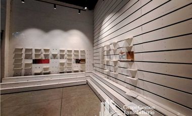 ALQUILER LOCAL EN ALBROOK MALL DE 123M2 Y 140 MLD