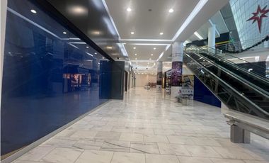 ALQUILER LOCAL EN ALBROOK MALL DE 123M2 Y 140 MLD