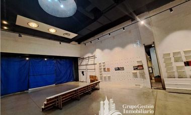 ALQUILER LOCAL EN ALBROOK MALL DE 123M2 Y 140 MLD