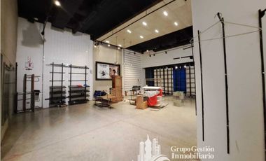 ALQUILER LOCAL EN ALBROOK MALL DE 123M2 Y 140 MLD