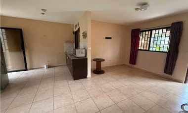 ALQUILER DE CASA EN LAS LOMAS RESIDENCIAL PRIVADO CERCADA ATRAS