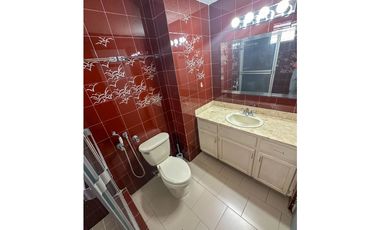 Hemoso Apartamento En Venta En Marbella | PH Marplaza