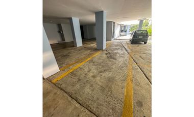 Hemoso Apartamento En Venta En Marbella | PH Marplaza