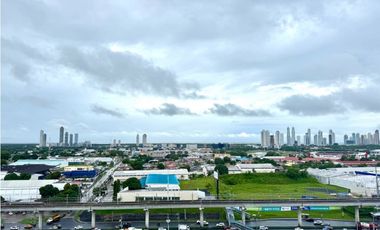 Apartamento en venta PH Altaterra-Villa Lucre (YM)