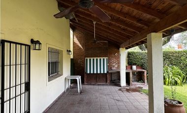 Excelente casa en venta en el centro de Domselaar - San Vicente