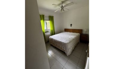 Excelente casa en venta en el centro de Domselaar - San Vicente