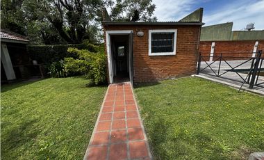 Excelente casa en venta en el centro de Domselaar - San Vicente