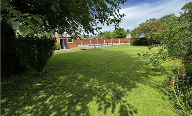 Excelente casa en venta en el centro de Domselaar - San Vicente