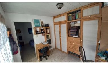 VENTA EN BLOCK DE CASA Y DEPARTAMENTO ZONA MUNDIALISTA