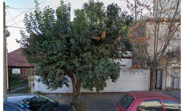 Lote en Vieytes entre Independencia y Salta de 345 mt2