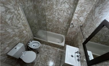 VENTA PH 4 AMBIENTES CON QUINCHO Y TERRAZA