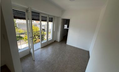 VENTA/ PH 4 AMBIENTES PLANTA ALTA /QUINCHO/ TERRAZA / MAR DEL PLATA