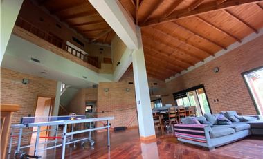 VENTA CASA EN BARRIO CERRADO LA CONCEPCION