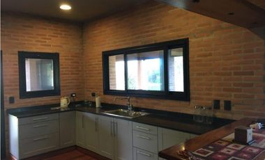 VENTA CASA EN BARRIO CERRADO LA CONCEPCION