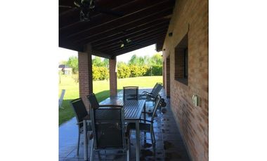 VENTA CASA EN BARRIO CERRADO LA CONCEPCION