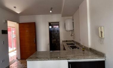 Monoambiente en alquiler en Moron Sur
