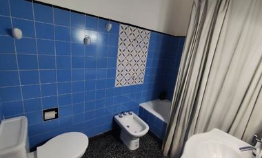 Casa para 2 Familias en venta en Sarandi Este