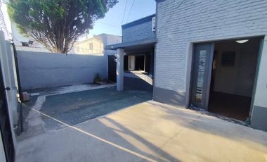 Casa para 2 Familias en venta en Sarandi Este