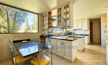 CASA ESTILO MEDITERRÁNEA CASETA SEGURIDAD CERCANA