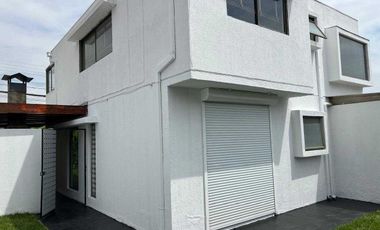 Casa en arriendo en VITACURA