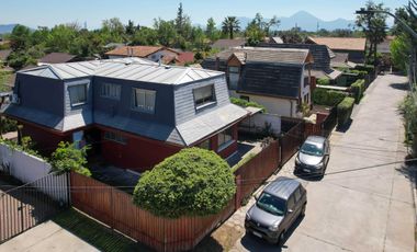 Casa en arriendo en LA REINA