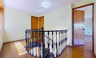 Casa en arriendo en LA REINA