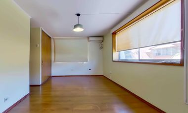 Casa en arriendo en LA REINA