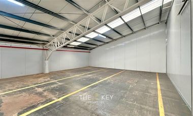 Bodega en Arriendo en Av. las Parcelas - Volcán Antuco