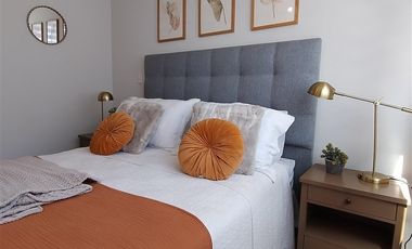 Departamento en Venta en Condominio dentro del Parque Bicentenario en la comuna de Cerrillos.