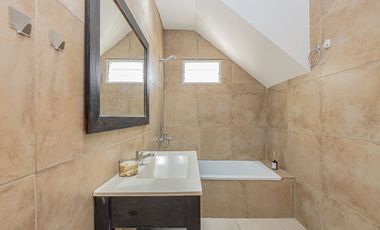 Venta PH 4 amb frente cochera patio Villa Balleste