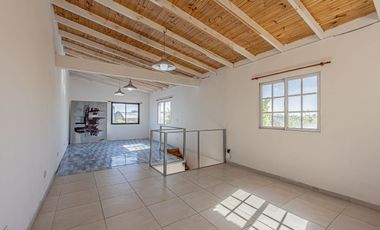 Venta PH 4 amb frente cochera patio Villa Balleste