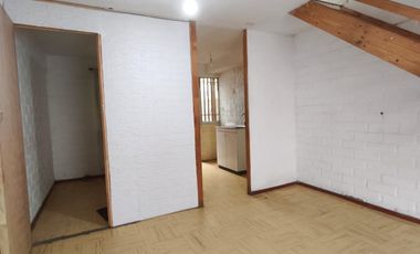 PAINE – Casa 2 Dorm. en Sector Hospital – Champa | Patio, Estacionamiento y Apta a Subsidio