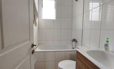 PAINE – Casa 2 Dorm. en Sector Hospital – Champa | Patio, Estacionamiento y Apta a Subsidio