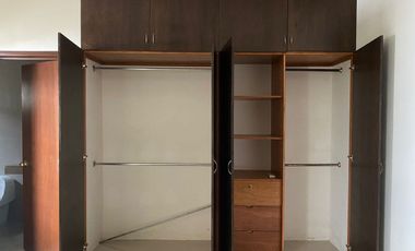 En Venta, Casa de 4 recámaras, 2 en P.B., Fracc. del Norte en Mérida, Yucatán