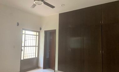 En Venta, Casa de 4 recámaras, 2 en P.B., Fracc. del Norte en Mérida, Yucatán