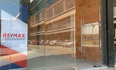 LOCAL ANCLA EN VENTA LA RESERVA EL CAMPANARIO QUERETARO CLV230321-AE