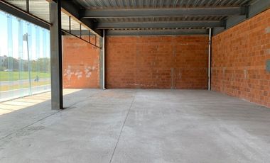 LOCAL ANCLA EN VENTA LA RESERVA EL CAMPANARIO QUERETARO CLV230321-AE