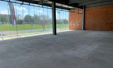 LOCAL ANCLA EN VENTA LA RESERVA EL CAMPANARIO QUERETARO CLV230321-AE