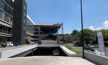 LOCAL ANCLA EN VENTA LA RESERVA EL CAMPANARIO QUERETARO CLV230321-AE