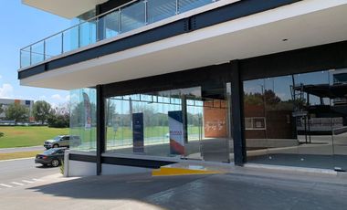 LOCAL ANCLA EN VENTA LA RESERVA EL CAMPANARIO QUERETARO CLV230321-AE