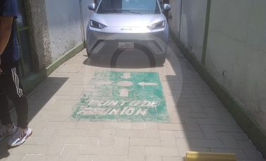 Casa uso de suelo en renta en Residencial Acoxpa