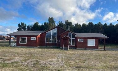 Casa en Arriendo en Sector El Claro Pampa Bahamonde Coyhaique