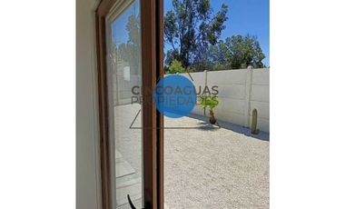 Moderna y luminosa casa en Catapilco