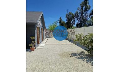 Moderna y luminosa casa en Catapilco