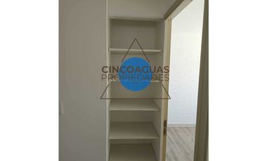 Moderna y luminosa casa en Catapilco